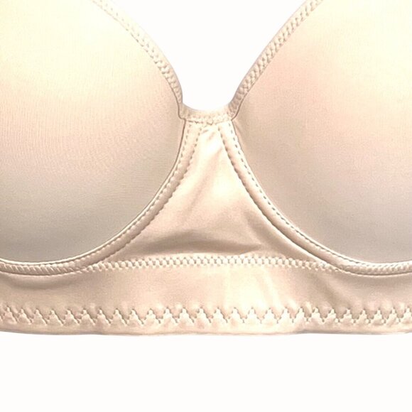 Back Smoothing Full Coverage Underwire Bra Size 48-50E 8 Hook Closure New - Picture 5 of 9